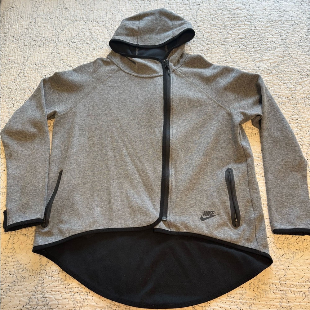 Nike Tech Cape - Picture 5 of 13